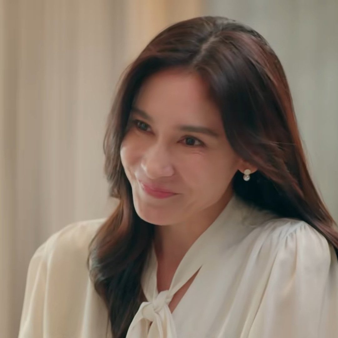 sia.มุแดงมีหนวดโบหยั่ย tweet media