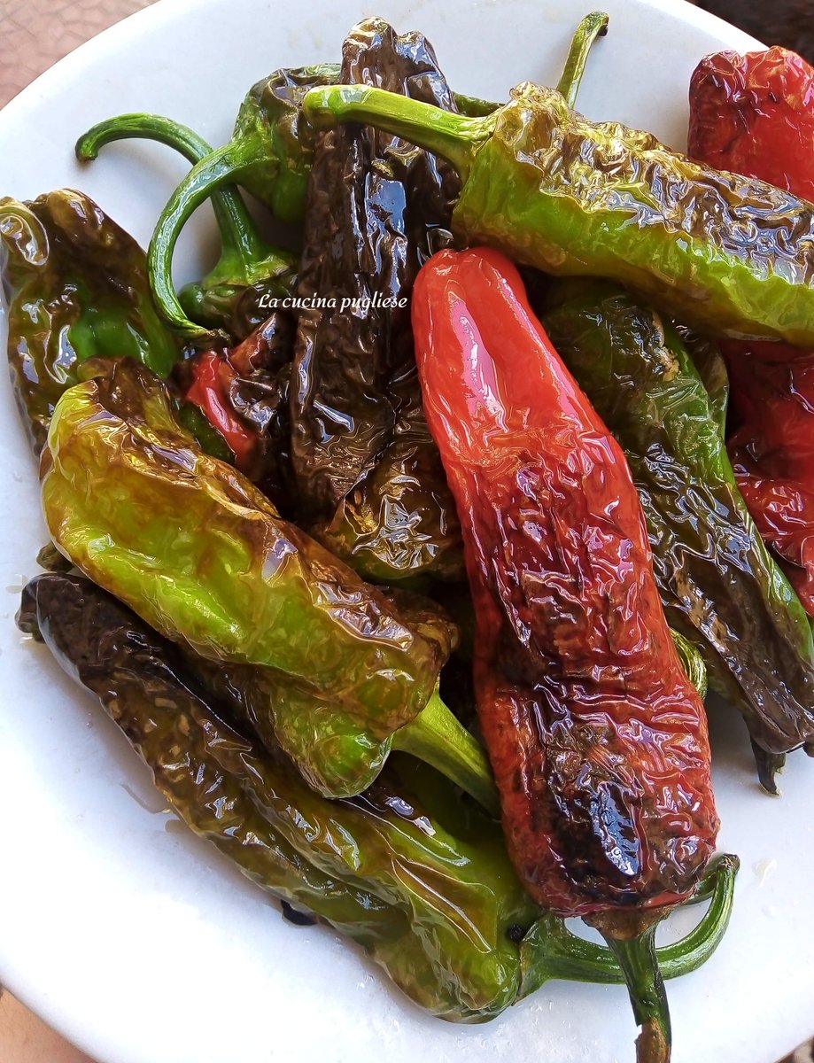 Cucinapugliese's tweet image. PIPI FRITTI SALENTINI CHE DELIZIA!!!💓💓💓
Un antipasto o contorno semplice da preparare ma davvero gustoso!🥰
👇 PER LA RICETTA: 👇
➜ lacucinapugliese.org/pipi-fritti-sa…

#5maggio2026 #puglia #salento #food #cucina #recipe #lunch #italia #italy #blogger