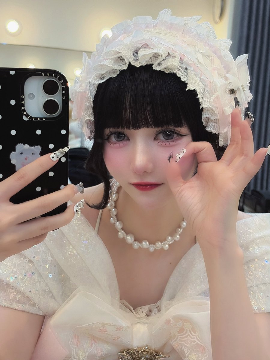 白咲りこ。 tweet media