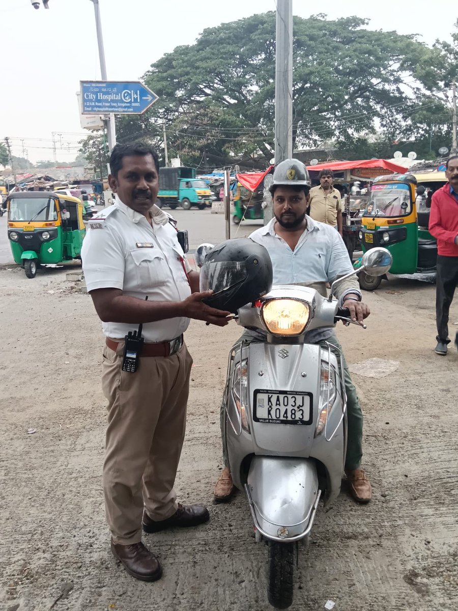 PULAKESHINAGAR TRAFFIC BTP tweet media