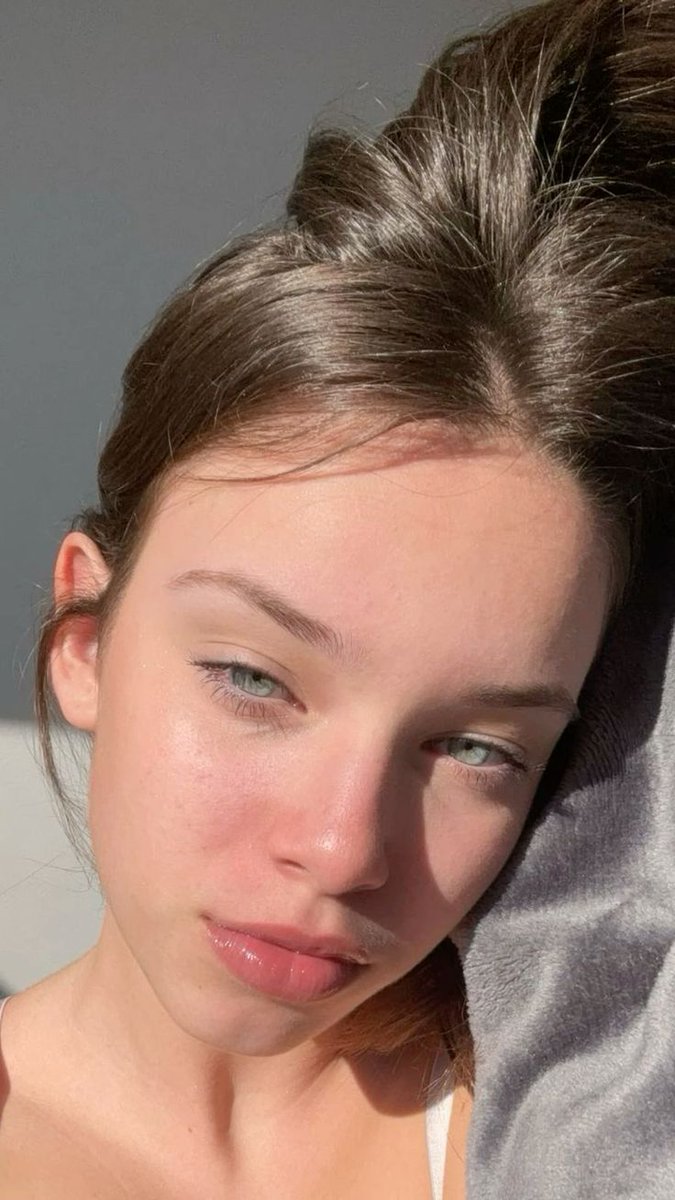 Kinsley Alba tweet media
