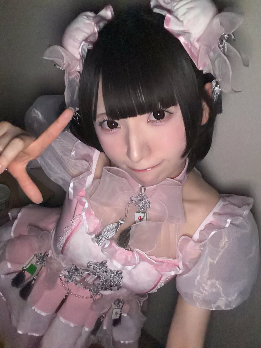ajtmi4343's tweet photo. 明日のGW最終日本番です！
🩷担当で15:35からの出演です🔥
チェキ風名刺持参するので新しい出会いがあれば是非✨
 #chancefukui
 #るみないん https://t.co/v78wCuSfT7