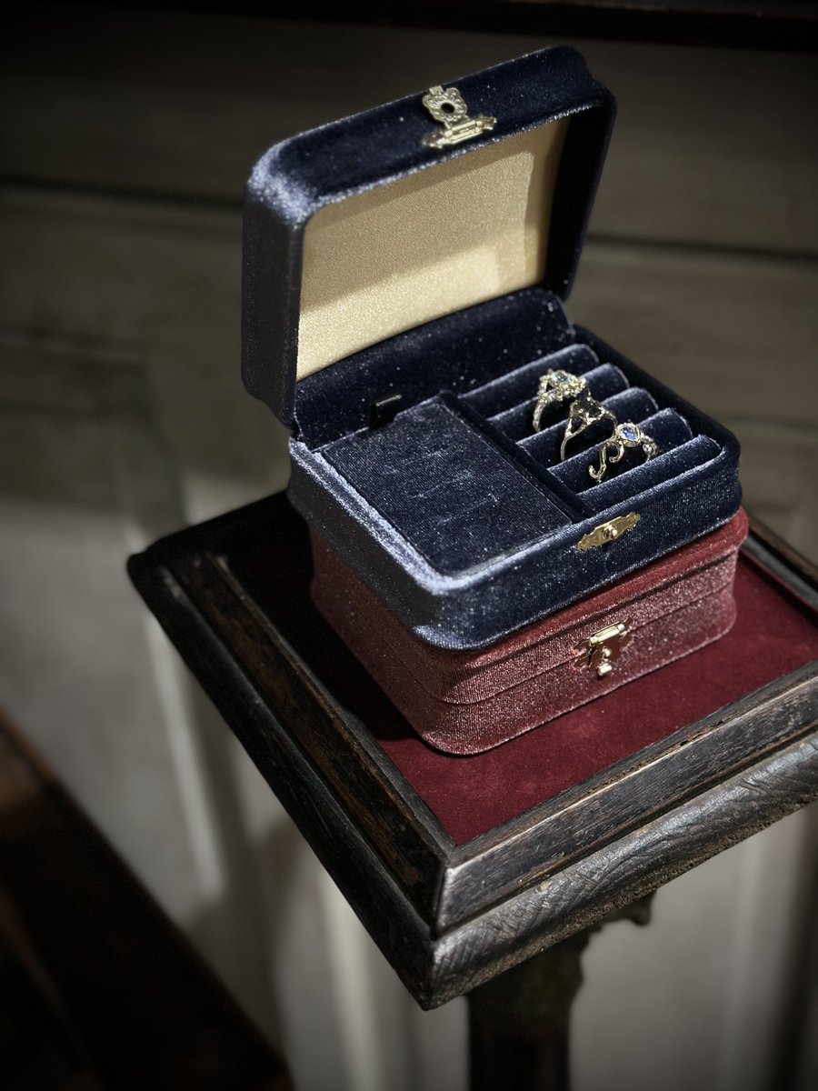 税込39,600円以上のジュエリーをお買い上げで、ジュエリーボックス