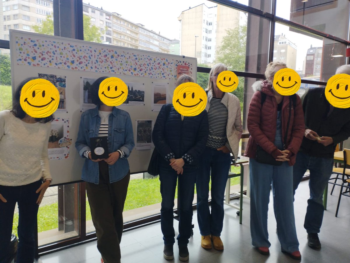 eoidelugo's tweet photo. Fotos da entrega do premio do concurso de fotografía Miradas que cambian.
#MiradasQueCambian #ResultadoConcurso #ConcursoFotografía #EOILugo #ELE #resultado https://t.co/872yaCoKUr