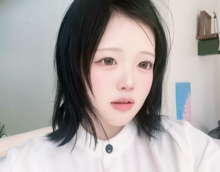 이린 tweet media