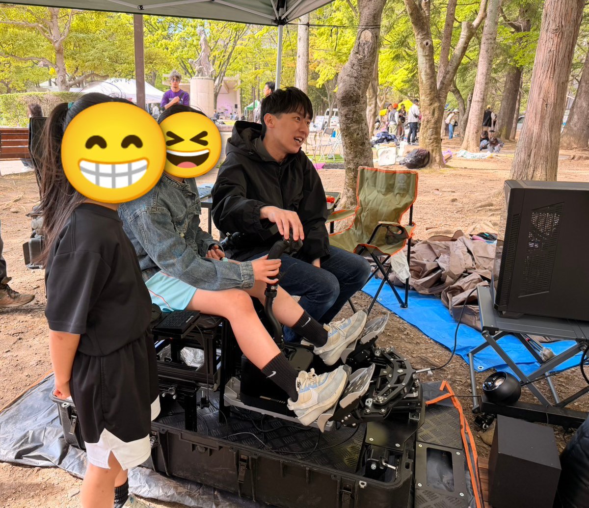 blur_the_line's tweet photo. 東北ダンスフェスティバルを振り返ったnoteです。

コンテンツは強いんです。
いや、真面目に最強でした。
ところがどっこいブースの前に人が来ない！笑

結果、死にそうな顔した30代が1人。笑

やっぱりまずは知ってもらわなきゃはじまらねーじゃん。
結局、そんな話。

記事はリプ欄からどうぞ。 https://t.co/LvkVdUCFvi