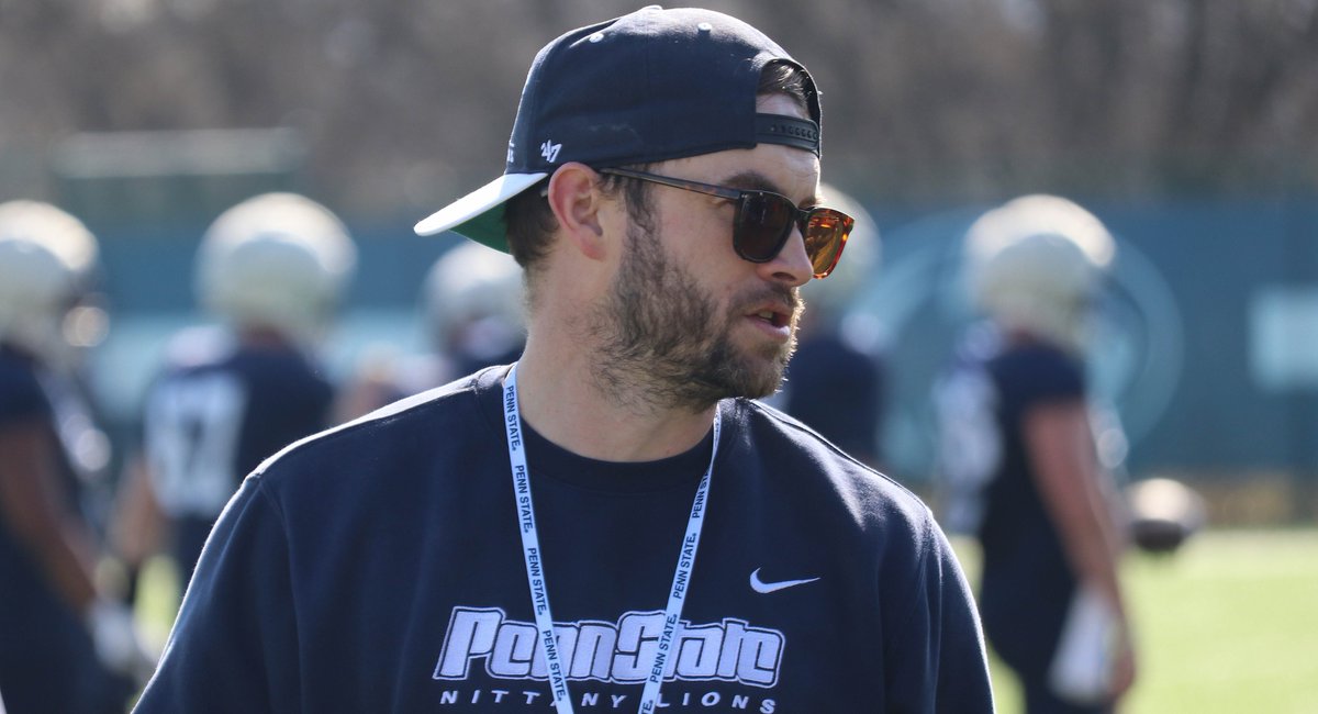 RyanSnyderOn3's tweet photo. Penn State TE coach Taylor Mouser is hitting the road this week to see each of his top remaining targets at the position. 👀

Link ➡️ https://t.co/3C2tquyppw https://t.co/q2mqCSot7d
