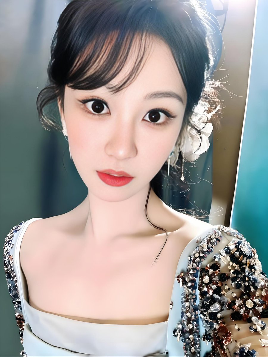 杨紫🇨🇳 tweet media