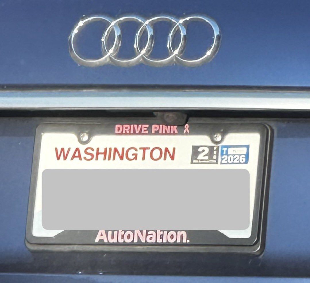 PNWConservative's tweet photo. Washington State Car Tabs are Unaffordable.

@SoundTransit has squandered BILLIONS.

People cannot afford their registration or are simply not paying it out of principle- or both.

I’m documenting each expired tab I see during my daily commute. 

Make Washington Affordable Again. https://t.co/dd2XsLNui1