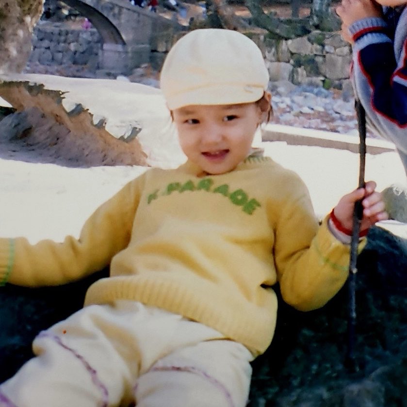 룡이 tweet media