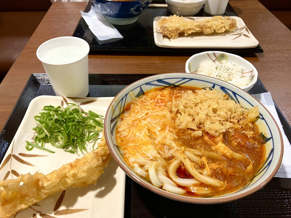 ロート tweet media