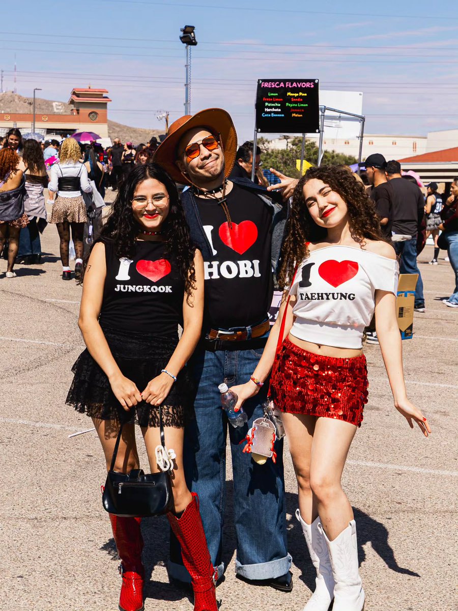 sweetkthland's tweet image. — Actualización de j-hope (•uarmyhope•) en Instagram 📸

🐿️: BTS WORLD TOUR 'ARIRANG': EL PASO

↓ (4/5)

#jhope #Hoseok #uarmyhope @BTS_twt 
#BTS_WORLDTOUR_ARIRANG_ELPASO