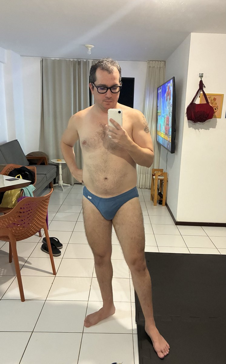 aureliano tweet media