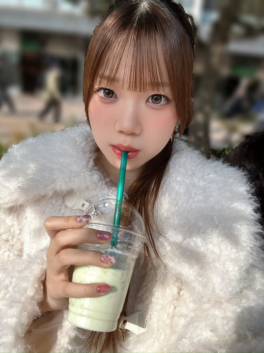 辻󠄀鮎里 tweet media