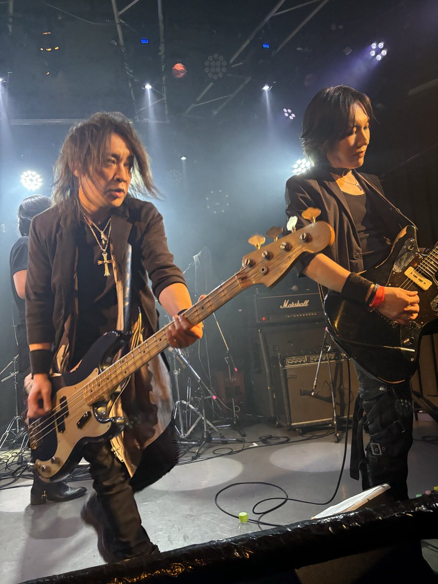 9XgyFkFw8XYJJpJ's tweet photo. #hide_tribute_2026
@柏ThumbUp
#HEARTZ
#楽しかった〜🥳
#腕の振袖無くなれって気持ちで
#オイオイやってきたよ✊
#しんちゃん
#マイク落っことしたのは
#内緒にする🎤
#絶対誰にも言わない🤫
#メンバーみんな笑っちゃって
#和気あいあい💕
#時間押してて
#アンコなしだったのね
#残念だわ💔 https://t.co/3cxtJZLPdW