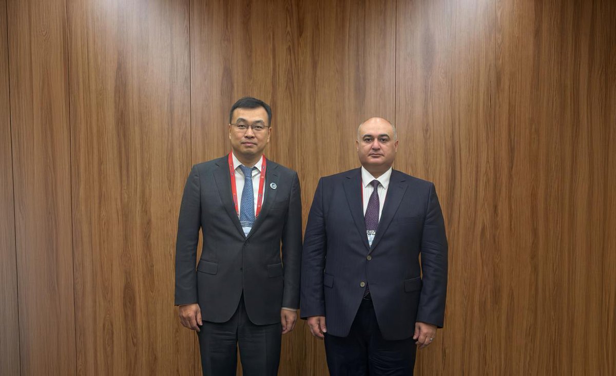 maliyyegovaz's tweet image. ℹ Mayın 5-də AİB-nin 59-cu İllik Toplantısı çərçivəsində maliyyə naziri Sahil Babayev “Qlobal dəyər zəncirlərinin, texnologiya və inklüziv artımın dəyişdirilməsi” mövzusunda keçirilən plenar sessiyada iştirak edib. 

↪ maliyye.gov.az/news/6533/aib-…

#MaliyyəNazirliyi #ADB