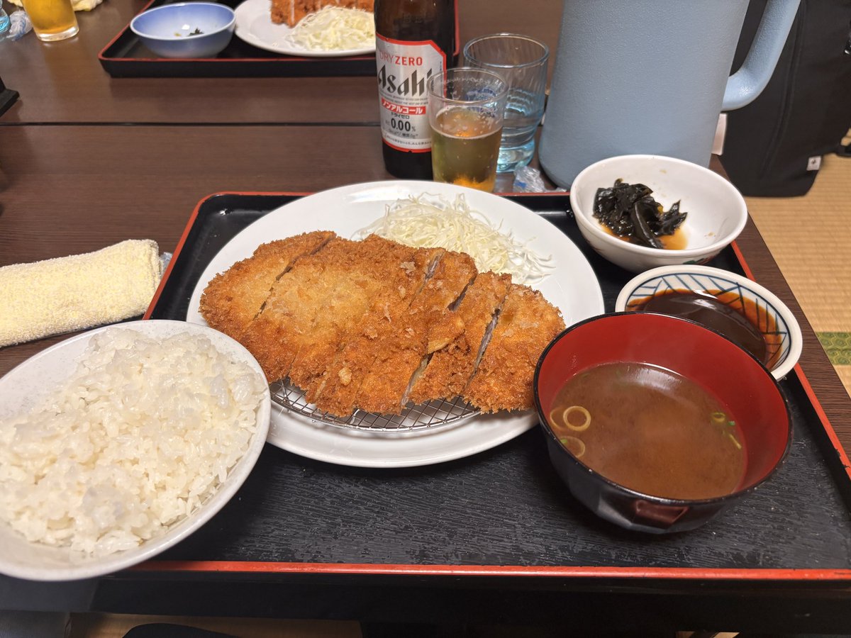 はまワークス tweet media