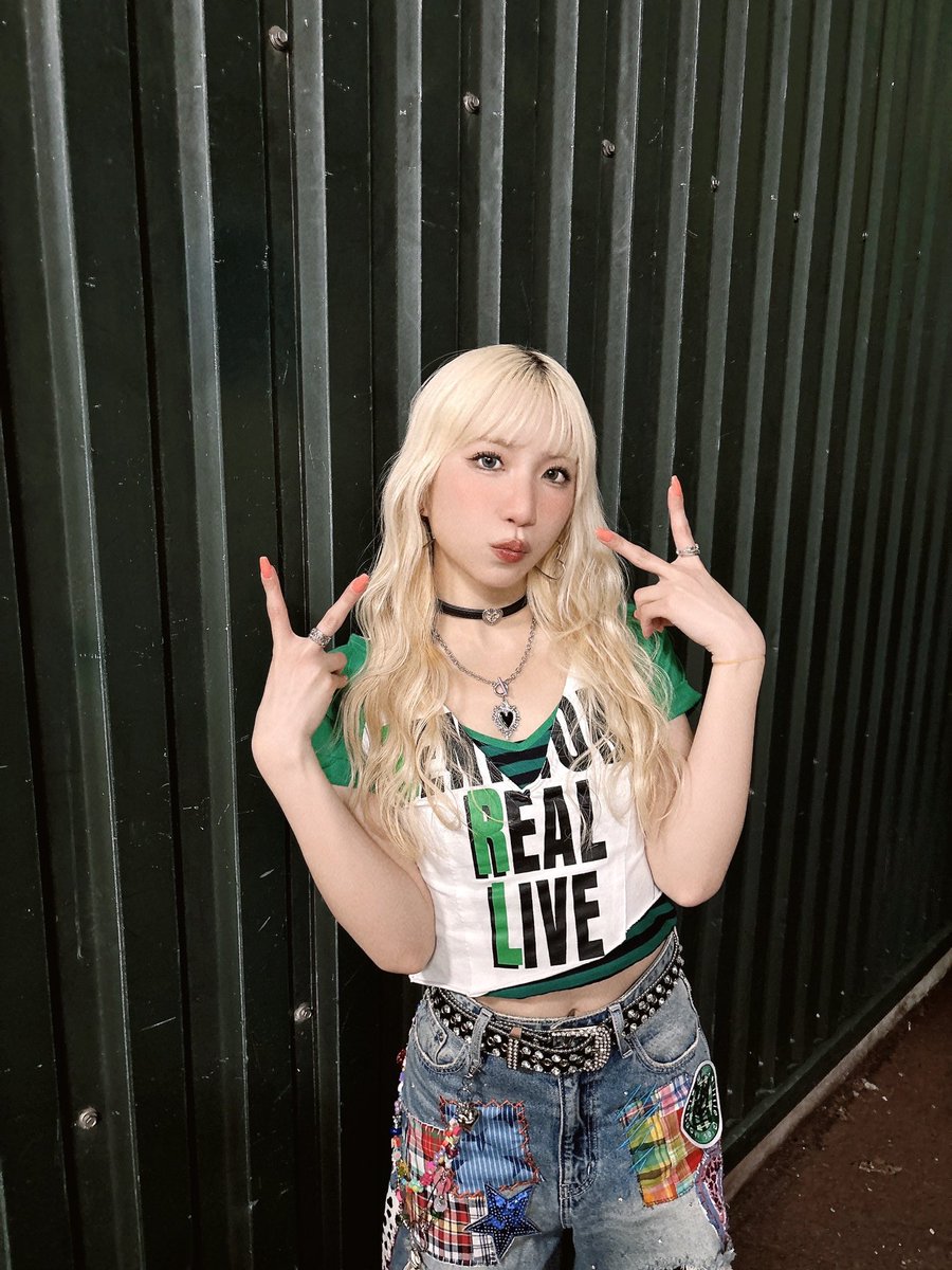 MAYU tweet media