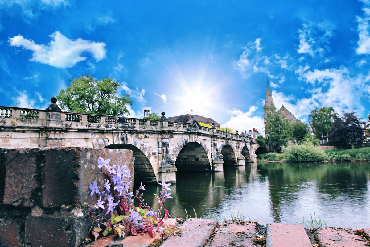shrewsmorris's tweet photo. Fancy coming to #Shrewsbury this year? We love it! Maybe we’ll see you here? 😊👍 #visitshrewsbury https://t.co/lkIcfZypcm