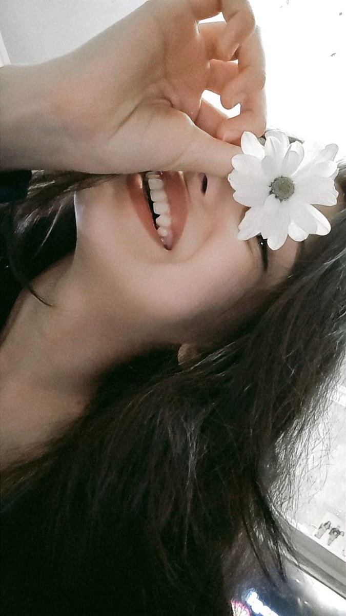 Ewoo🌼 tweet media