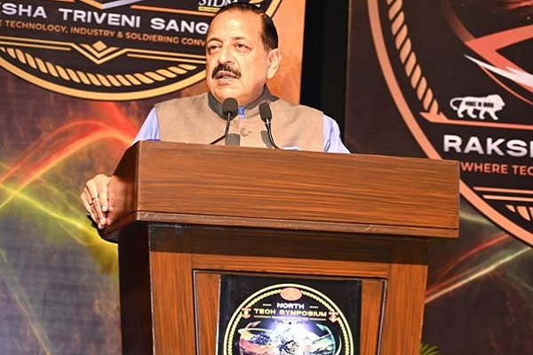 InvGurInd's tweet image. India`s defence production jumped 174 pc to Rs 1.54 lakh crore in last 10 years: @DrJitendraSingh 

investmentguruindia.com/newsdetail/ind…

#Industry #Government @DrJitendraSingh  #ScienceandTechnologyMinister #Exports #DefenceManufacturing #NorthTechSymposium2026 #Investmentguruindia