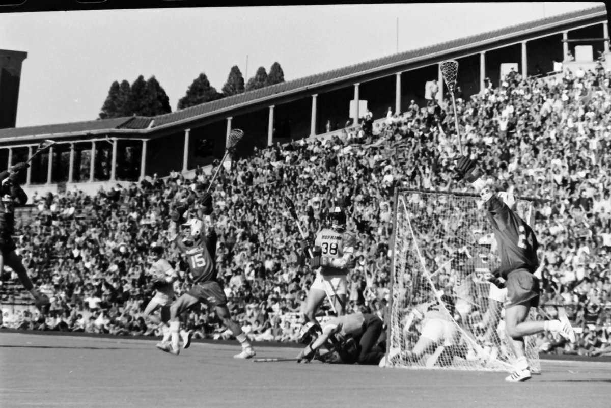 SwezeyLacrosse's tweet photo. Images of a previous visit by @jhumenslacrosse to Schoellkopf Field, this one in 1977. @CornellLacrosse won 14-12 before 15,000 fans. The teams play again at Schoellkopf in an NCAA game on Saturday at 5 pm (ESPNU). 

Artist LeRoy Neiman attended the 77 game and took sketches that would become his “LaCrosse” print, later sold as a fundraiser for Team USA. 

@Inside_Lacrosse