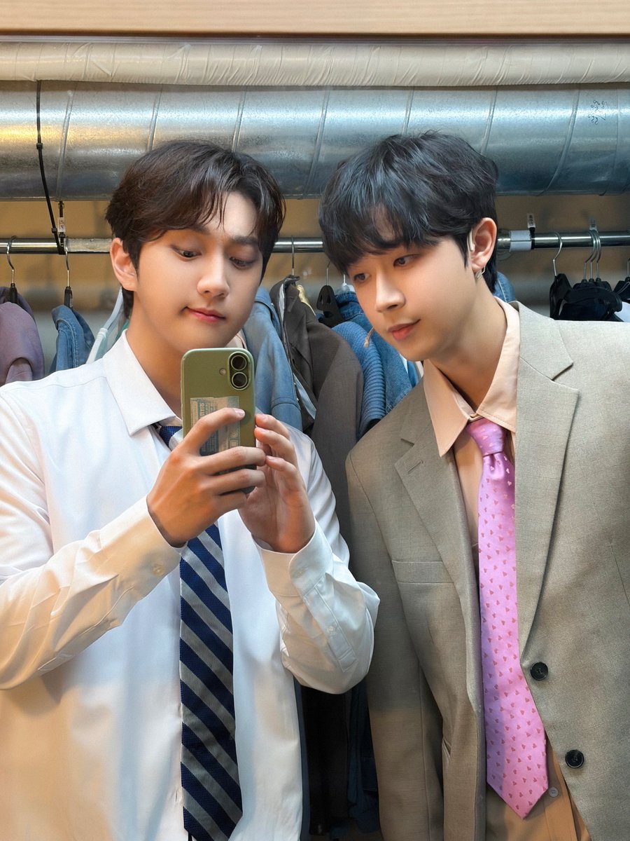 홍주찬(HONG JOO CHAN) tweet media