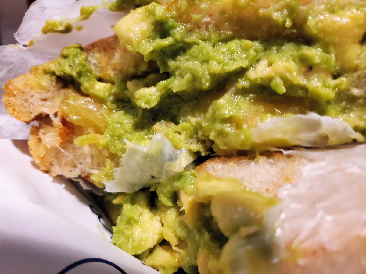 valerieseckler's tweet photo. .@DoorDash_Help: You made a big mistake claiming "the issue isn't eligible for compensation" when @dailyprov (#DailyProvisions) did not deliver my #GrilledCheese #sandwich (photo) and black #tea with #lemonade, Monday night. The bogus tab is $20 pre-tax,fees and tip. #DoorDash #FoodFraud #CreditDue