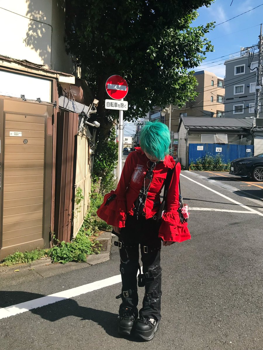 沈 tweet media