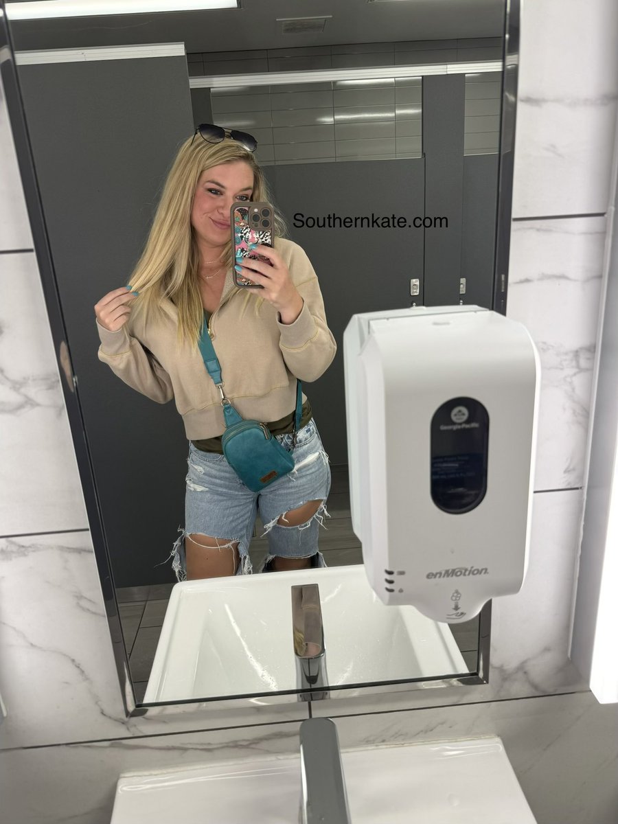 Southern Kate tweet media