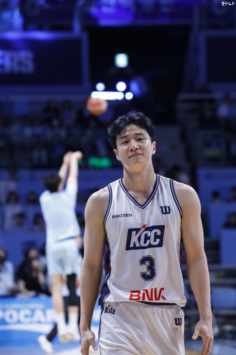 🌟

챔프전 1차전🏀
#부산KCC #허웅 #HEOUNG #KCC이지스
26.5.5
