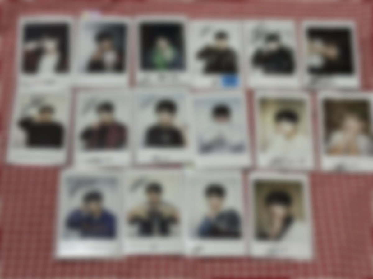 OO__00ok's tweet photo. 휘브 이정 전이정 싸폴 싸인폴라 양도합니다
제시주세요 쿨거가 ㅇ 
처분이라 싸게 드립니당

휘브 이정 전이정 보플2 보이즈플래닛2 포카 포토카드 교환 양도 https://t.co/GzK0oRSHFM