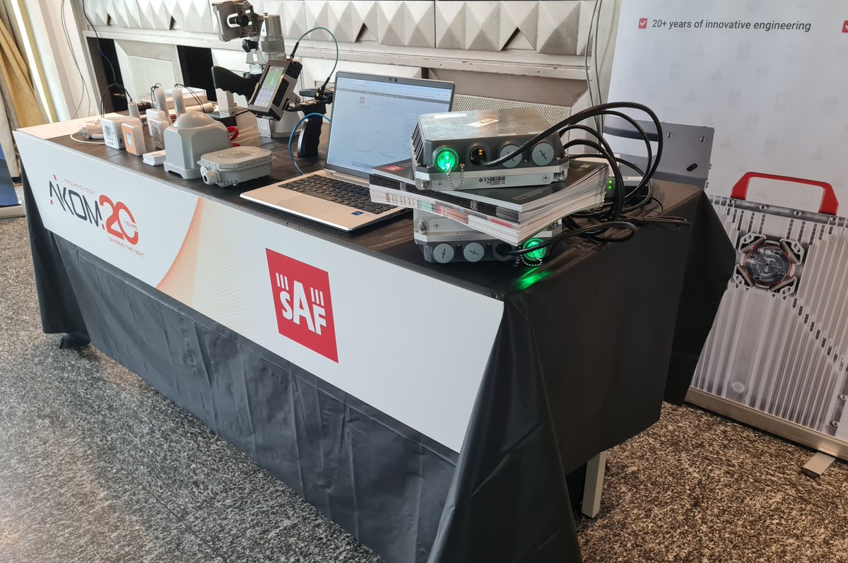Massimi40945796's tweet photo. Parte ufficialmente l'evento Aikom Technology 2026 a #Rimini, per il ventennale dell'azienda. 
--> Nello stand SAF Tehnika focus sui #pontiradio #IntegraGS e #IntegraX, sul #PMP #PtP #FreeMile60, sull'analizzatore di spettro #SpectrumCompact, sui sensori #IoT #AranetPRO. https://t.co/zZGefjQEDd