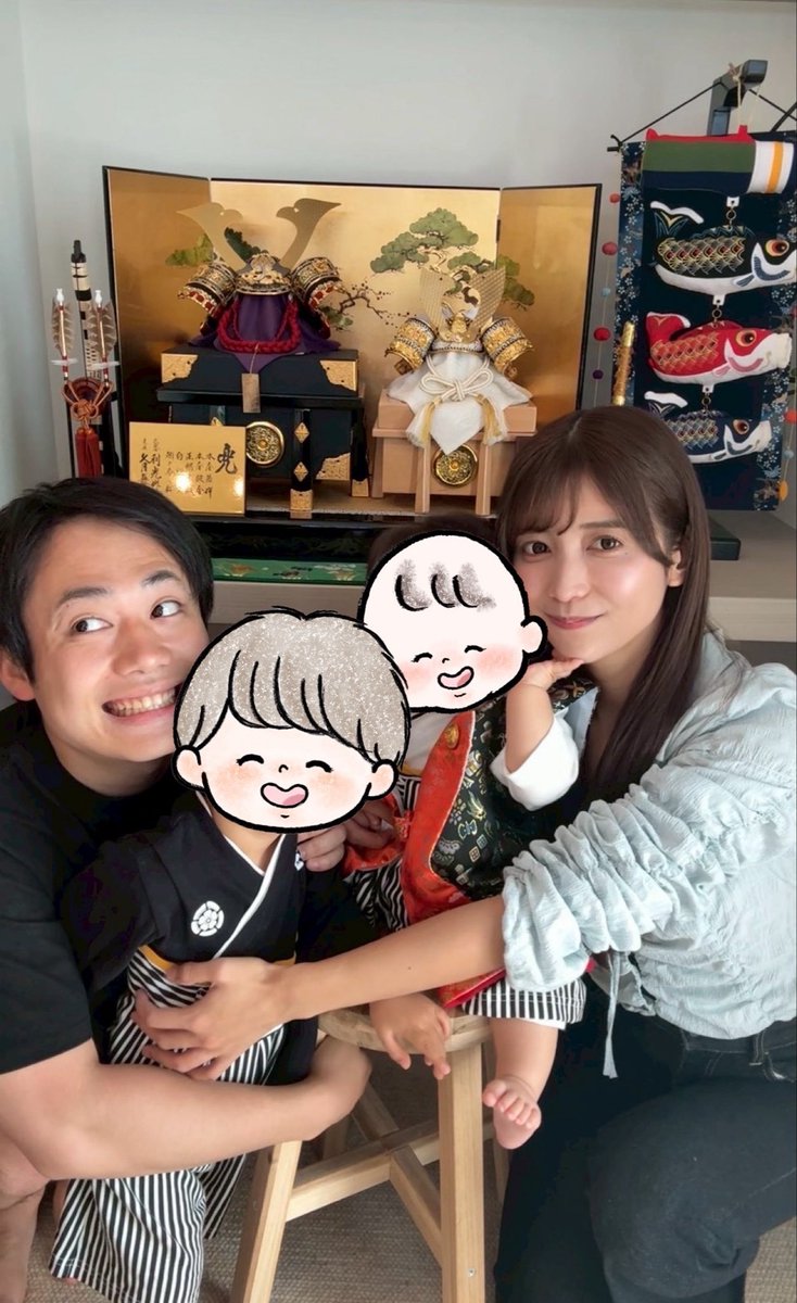 RytoSle2's tweet photo. 最高のこどもの日を過ごせた🎏
兜もかっこいいねぇ、コルクくんチルクくん⭐️
小さな鯉のぼりを持って公園に遊びに行ったり、ママの素敵なご飯を食べたりお昼寝もしたり、子どもたちとお風呂も楽しく入りました🥸✨
こんなに大きく可愛くスクスク育ってくれて子どもたちにはもちろん、ママにも感謝だ🥳 https://t.co/AKKc9bAN5b