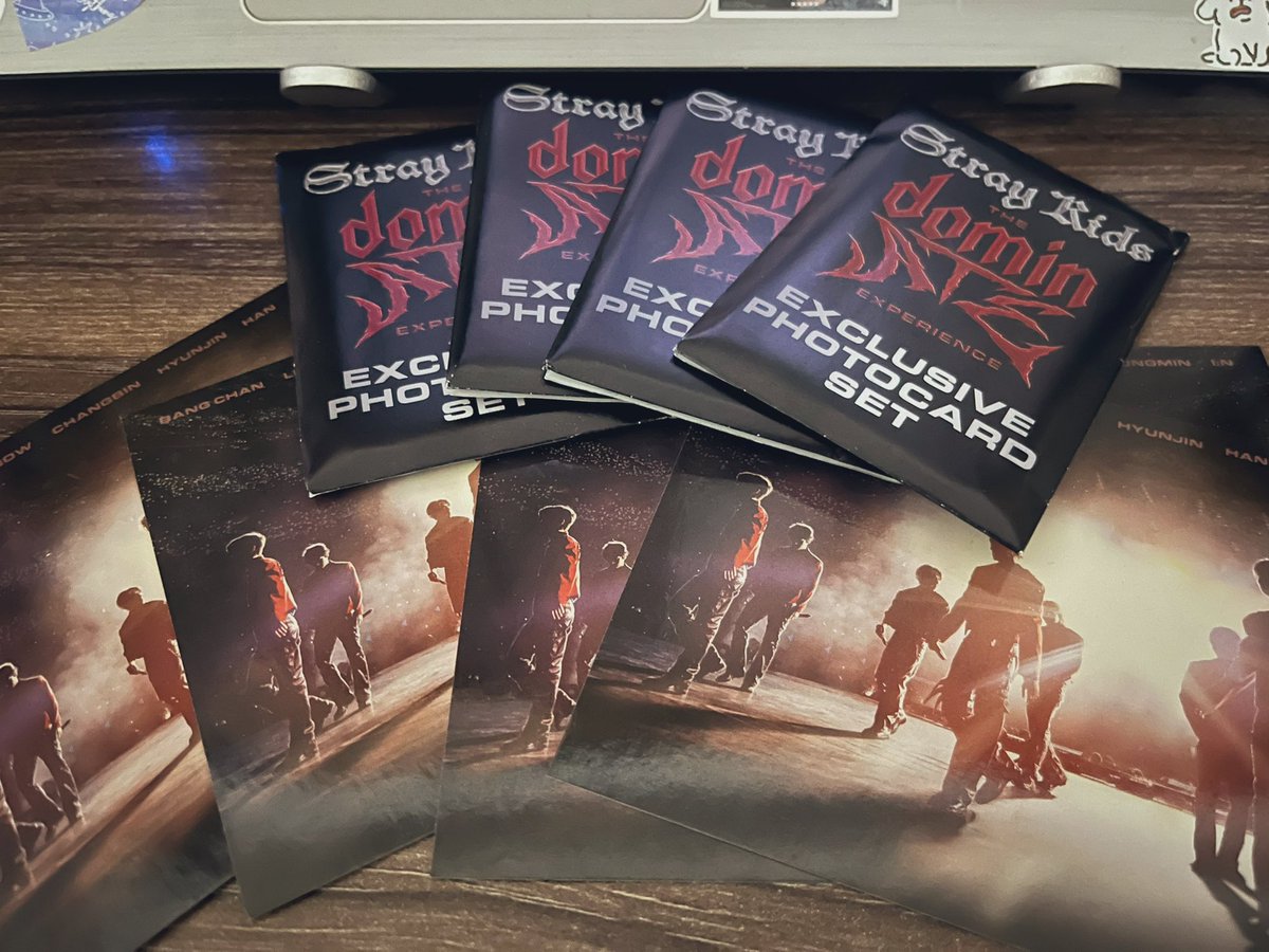 JIPAATAA's tweet photo. ::WTS//ขาย:: 스트레이키즈 스키즈 포카  SKZ PC 

🎀 เซ็ตการ์ด+โปสการ์ด #TheDominAteExperience

🫧 เซ็ตละ 100.- ค่าส่ง 30.- (150 บาทขึ้นไปส่งฟรี) ส่งของ จันทร์-ศุกร์ ค่ะ

** สนใจเดมขอดูเพิ่มเติมได้ค่ะ

บังชาน ลีโนว ฮยอนจิน ฮัน ฟิลิกซ์ ซึงมิน ไอเอ็น
#ตลาดนัดเด็กหลง
#ตลาดนัดstraykids https://t.co/79CPLDIqMg