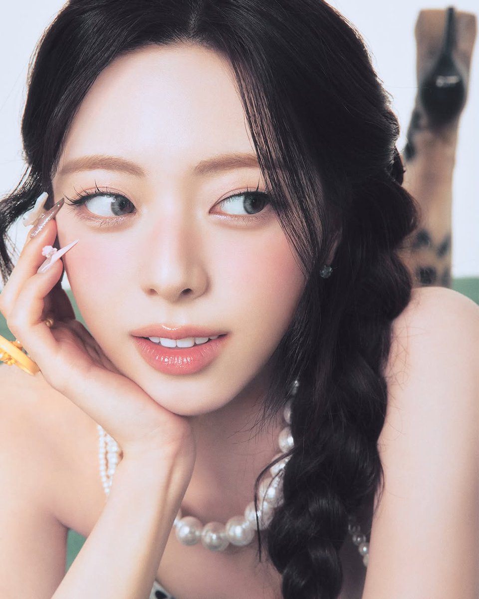 Yuna tweet media