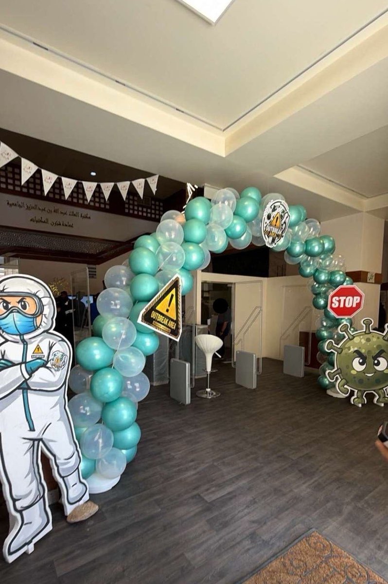 smoio1c's tweet photo. As expected from LabMed 44… always on top ❤️‍🔥❤️‍🔥
Very proud❣️
#Outbreak_Area 🔬
#Uqulabmed44 https://t.co/p8o3OSZNvK