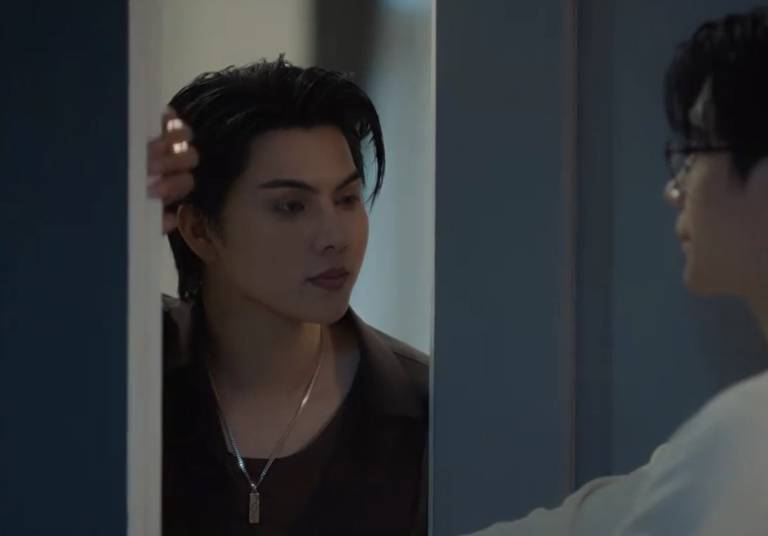 GermanScotInSK's tweet photo. Say what you will about their series, but there is something so seductive about Fort, he is mesmerizing 🫣💓

#YesterdayTheSeriesEP1 https://t.co/Fj675qCRtC