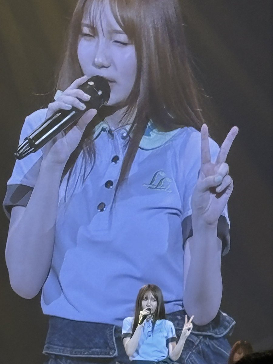 yoasobisilva's tweet photo. 本当に素晴らしいライブでした（ ;  ; ）
曲の雰囲気と声に感動して泣いてしまった…
来て良かった！ありがとう！！
#幾田りら
#幾田りらLaughTour
#幾田りらLaugh https://t.co/kIUYCeWZRp