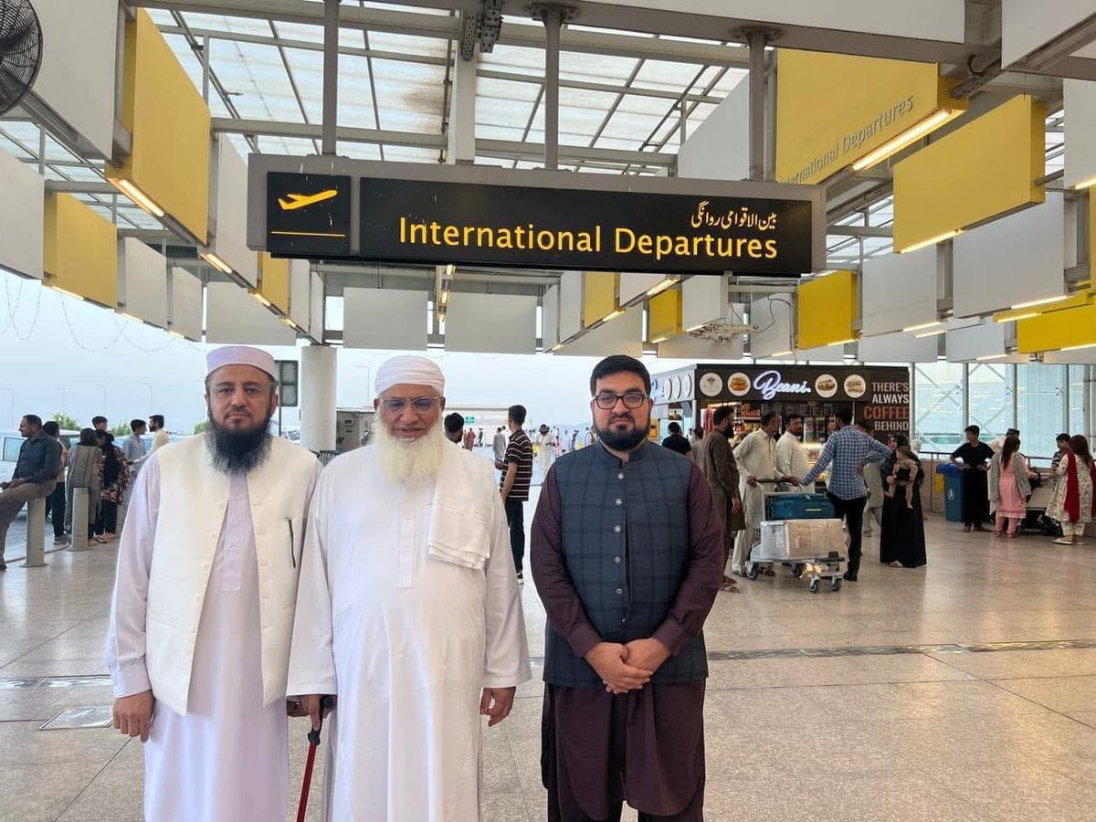 IRCRA3's tweet photo. Inna lillahi wa inna ilayhi raji'un. Martyrdom of Maulana Muhammad Idrees Tarangzai is a great loss. A scholar, leader &amp; pride of Pakistan. IRCRA pays tribute to his services &amp; prays for his highest ranks in Jannah. #MaulanaIdreesTarangzai #IRCRA 🇵🇰 https://t.co/uAT3RCqTVE