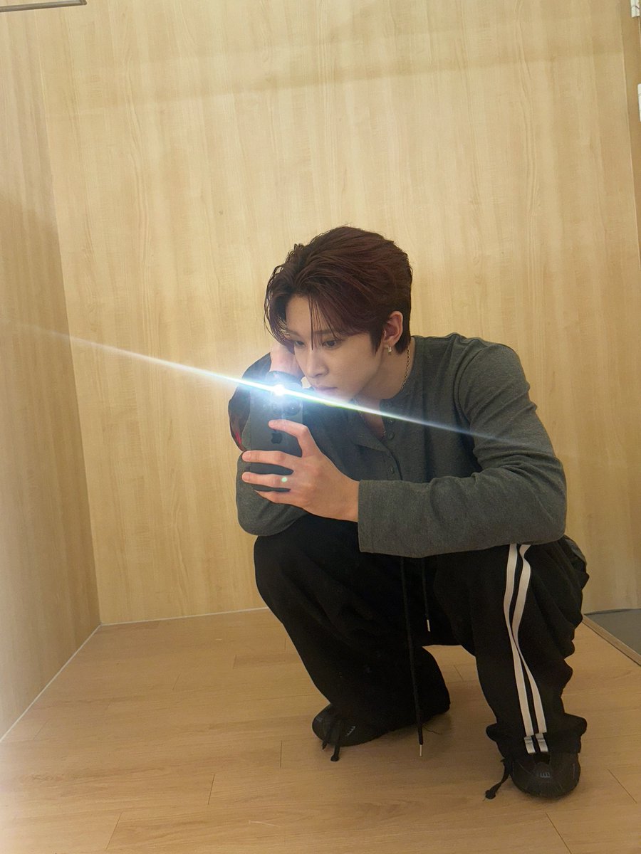 TRENDZ (트렌드지) tweet media