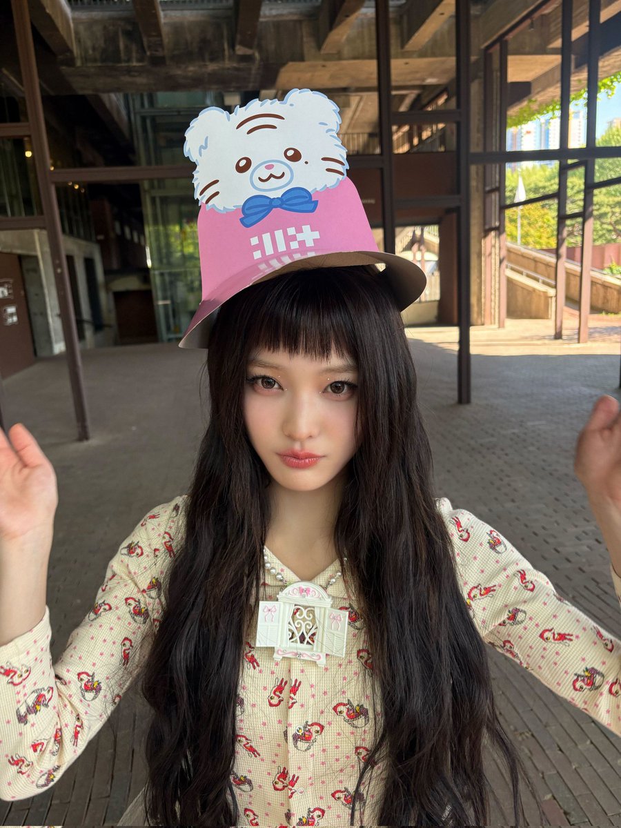 どり tweet media