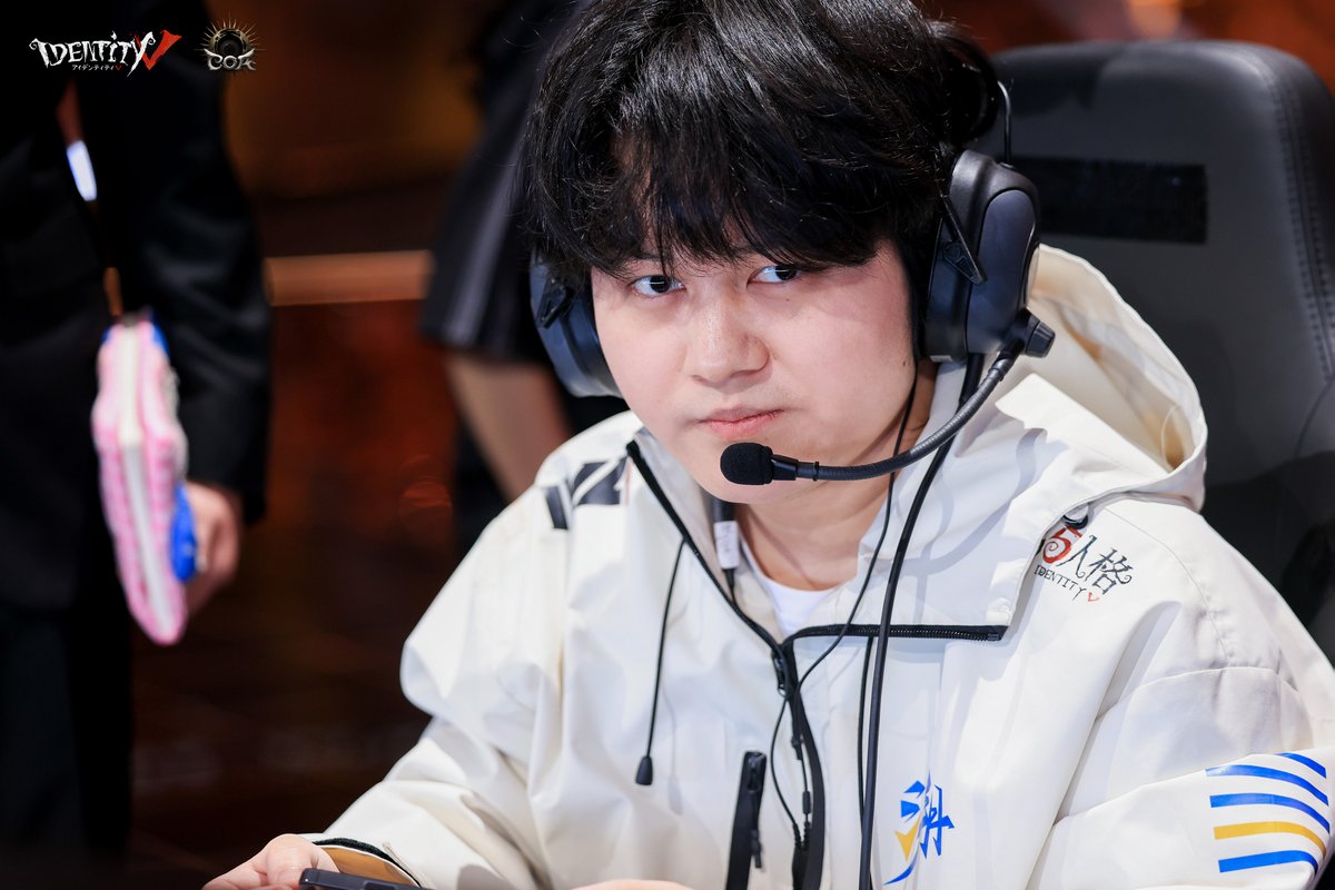 【公式】IdentityⅤ 第五人格eスポーツ事務所 tweet media