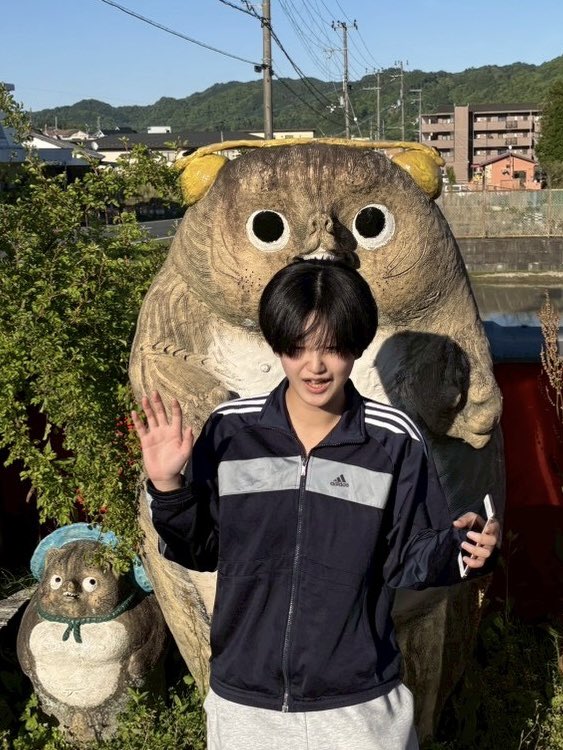 わん tweet media
