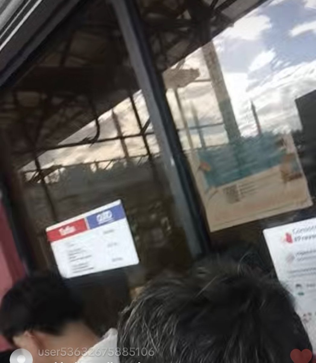 Congestión gracias a los señores transportistas que les dio la GANA de no dar el servicio Público en #Quito
🔴Alcalde repito NO CEDA A LOS CHANTAJES.  

⚠️¡BUSETEROS DAN PESIMO SERVICIO Y PIDEN MAS, sinvergüenzas!
