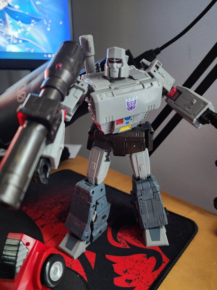 Rodimus Primal tweet media