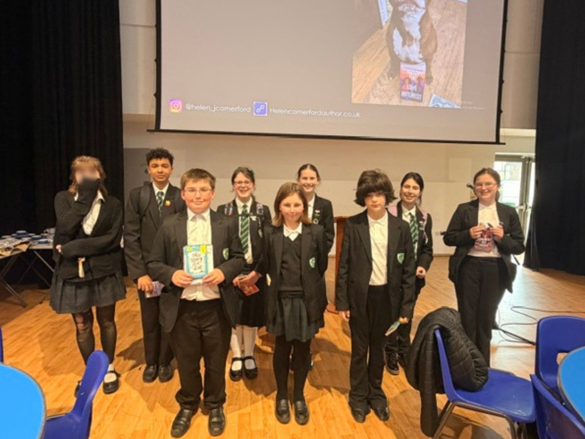 FearnhillSchool's tweet image. Last week, 9 students went to the North Herts School libraries' book awards at Saint John Henry Newman in Stevenage. The students discussed the short listed books with students from 9 other local schools and then voted for their favourite.
#library #fearnhillschool