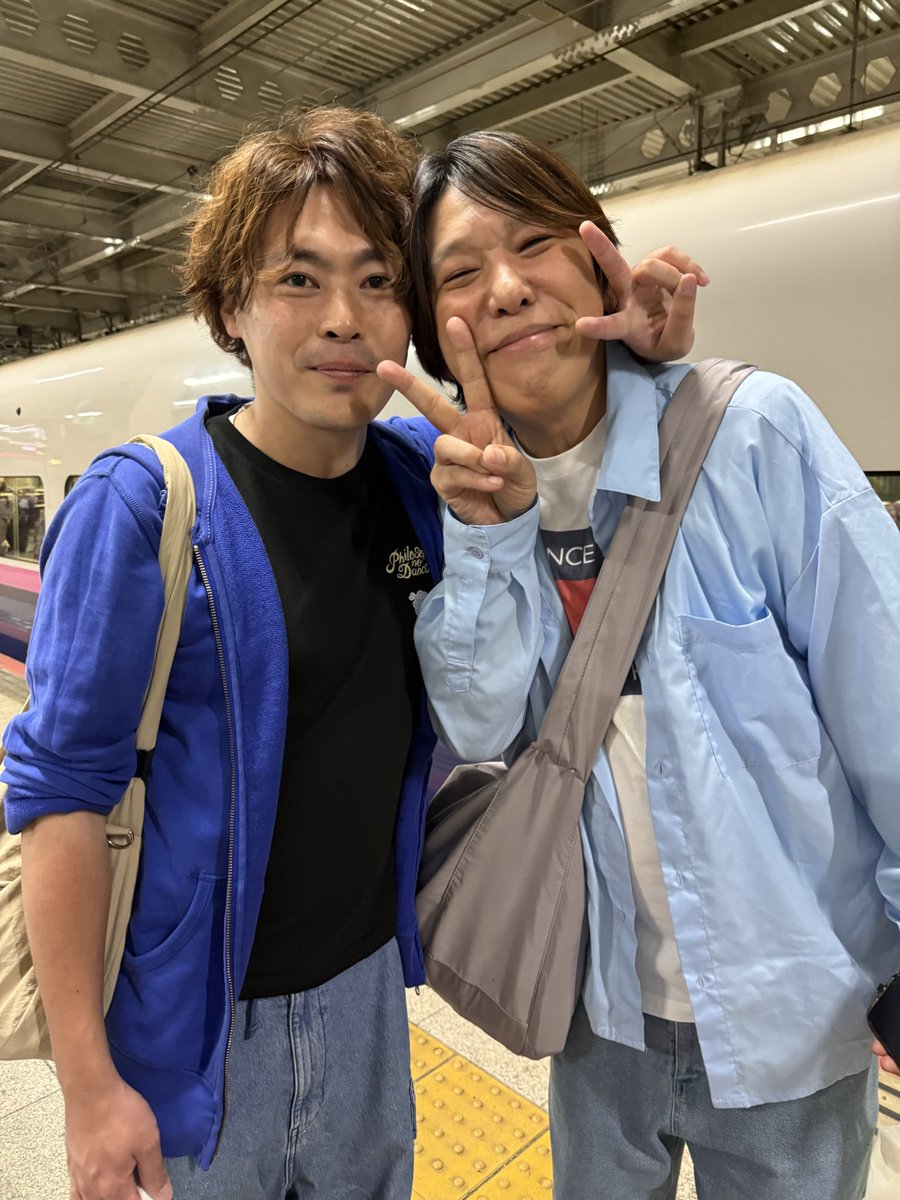 さちこ tweet media