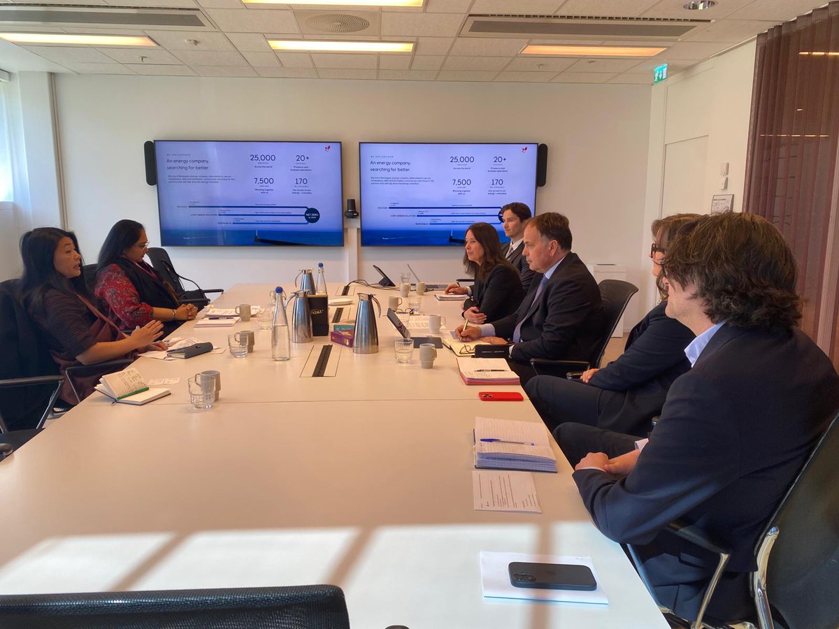 India in Norway tweet media