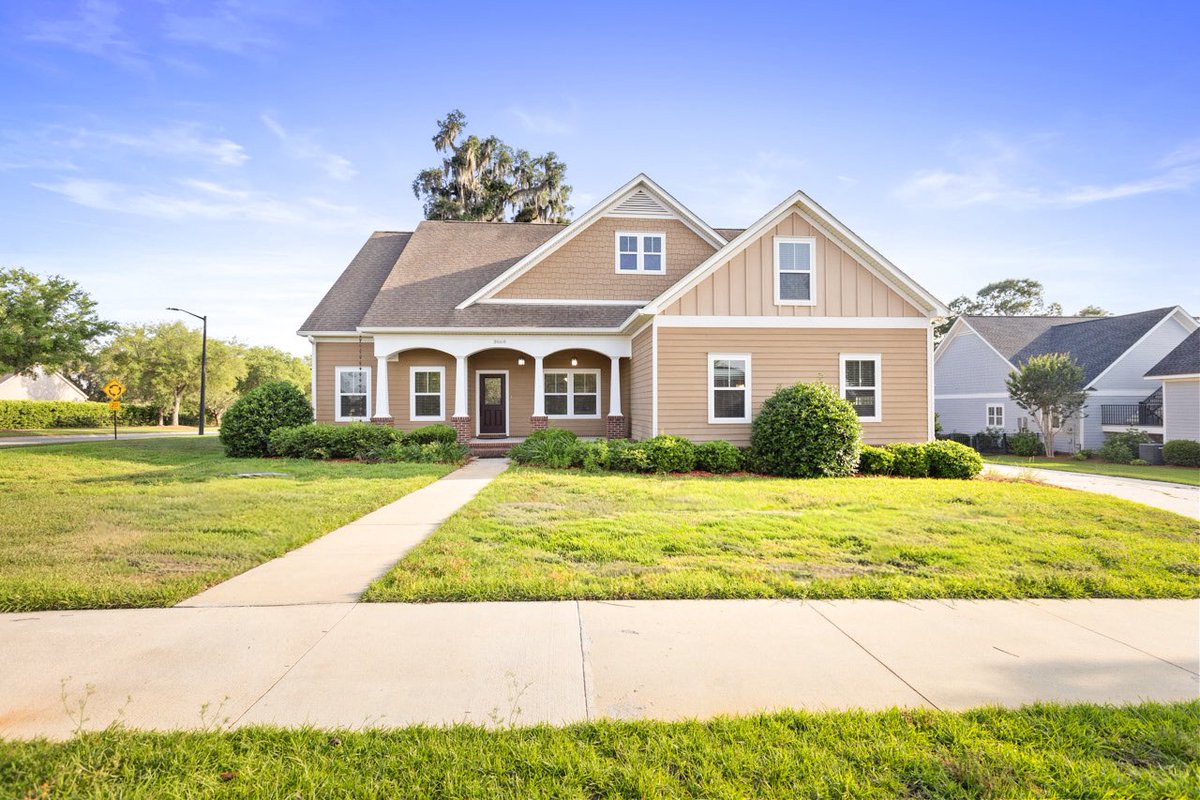 MDoseanu's tweet photo. Stunning #GolfCourse Home in #SouthWood in #Tallahassee, #Florida coming on the market today. 

Mariana Doseanu, #TallahasseeRealtor, Keller Williams Town &amp; Country Realty, (850)339-5671 https://t.co/boagYdAXKl